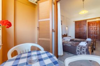 Mires House Side First Floor 9 - 6