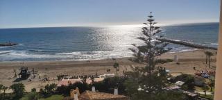 Beautiful frontline apartment - 9