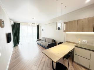 Квартира В Спокойном Зеленом Районе рядом с ТРЦ SvoyDom Gagarina - 0