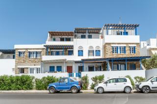 Waterfront Masterpiece - 8