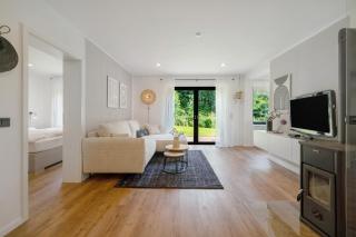 Design-Apartment mit Garten - 9