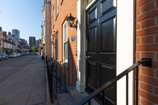 VII 3 Classic One Bed Serviced Apartment - Ipswich - 6