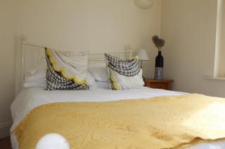 VII 3 Classic One Bed Serviced Apartment - Ipswich - 4