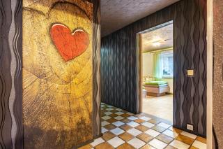 Große Ferienwohnung mit Garten - 8