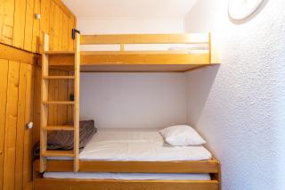 Studio Lauzieres 10 Arc - 7