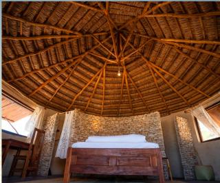 Madagascar Surf Resort - 7