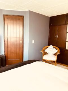 Lejos de Casa Aquí estarás bien - 2