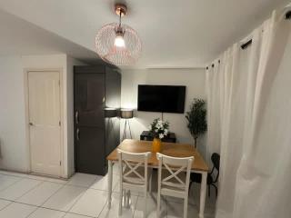 Sevastopol Four Bedroom House near Gloucester Road - 8