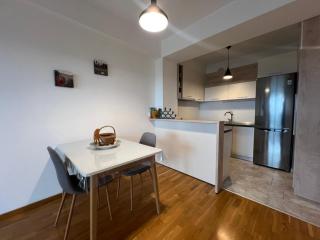 Sunny Panorama Apartment - 7