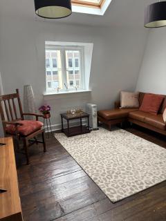 Stylish Duplex Apartment - 6