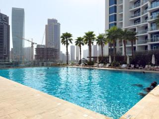 GuestReady - Studio with Burj Khalifa & Canal View - 5