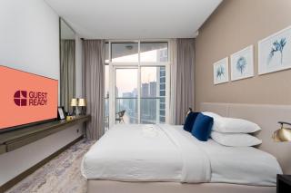 GuestReady - Studio with Burj Khalifa & Canal View - 2