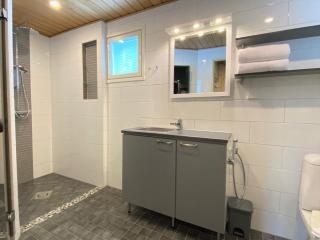 HolidayHome Kuukkelisalmi-fireplace, sauna, kota, hot tub, ski - 4