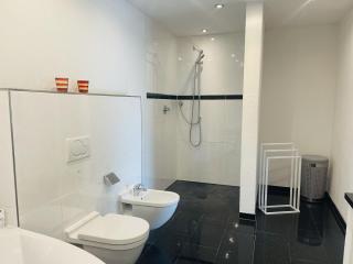 Blick ins Grüne - 8