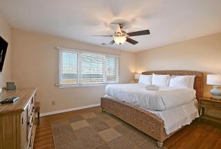 MWK12D: 12D Mariners Walk - 5