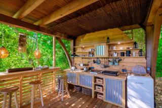 King Louie and Mowgli - Saint-Paul-de-Vence - 5