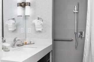 Haywood Park Hotel, an Ascend Collection Hotel - 4