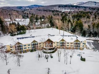 Mountain Edge Suites at Sunapee, an Ascend Collection Hotel - 3