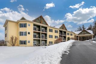 Mountain Edge Suites at Sunapee, an Ascend Collection Hotel - 4