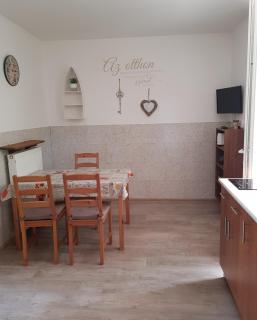 Falevél Apartmanház - Balatonfenyves - 7