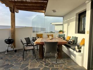 Daidas Beach House - with hot whirlpool in Famara - 5