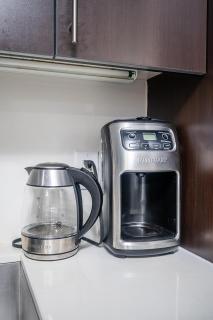 Luxury 2Bd 2BR Sheppard Metro Free parking - 2