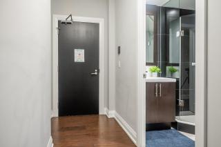 Luxury 2Bd 2BR Sheppard Metro Free parking - 3