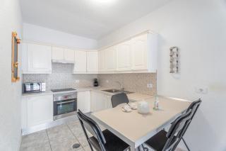 Chiara Garden View - 6