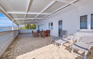 Apartment Mediera sea view 1 by Villas Guide - Sveti Juraj - 8