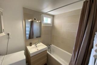 Bright cocoon with garden near the sea - 4