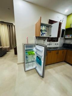 4BHK Stay Royal BNB - Luxury Villa - 6