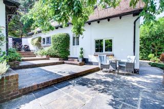 Modern Loft, spectacular grounds, pool & hot tub - 9