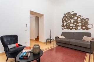 Etnart Gallery House - 9