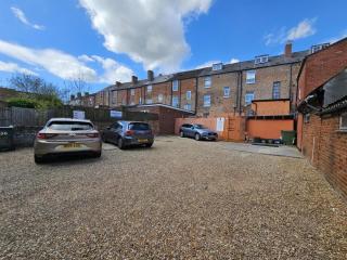 The Albert Hotel - 1