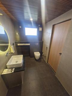 Hotel Sanctuary Resort - 6