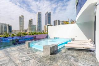 Grand Dubai Marina 4BR Triplex with Pool Gym Sauna - 0