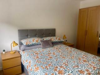 AwayOnBusiness Bassett House Southampton - 1