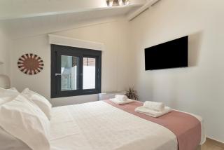 Mella Roa - Villa Onyx - 9