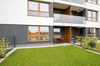 Przestronny Apartament z Tarasem i Parkingiem w Gdyni by Noclegi Renters - 5