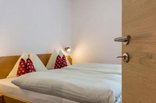 Haus Lohengrin Ferienwohnung 2 - 4