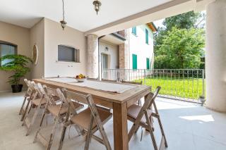 Abaye I Champagne Charm Adults Only - 8