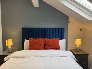 Casa Cove 2br Flat Free Parking, 5 Min To Hospital - 1