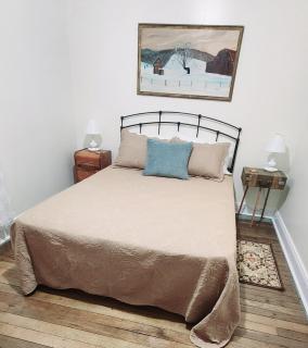 Mamaws Place -Cozy Farmhouse in Mtn City TN-Near Boone, Damascus and Doe Mtn - 1