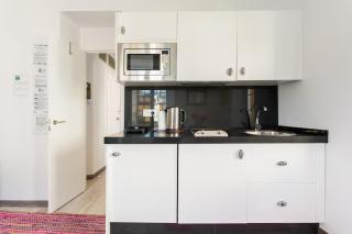 Light-Filled Apartment in the Heart of Seville - 7