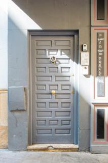 Light-Filled Apartment in the Heart of Seville - 4