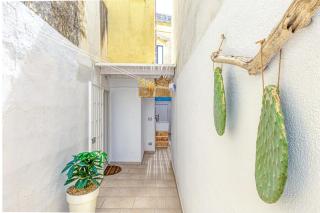 Bilocale con vasca idromassaggio - 8