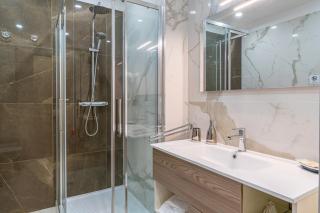 Villa Floyd Charming Rooms - 9