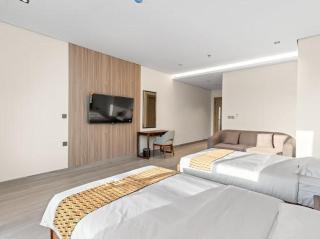 لباسا لشقق المخدومة - 8