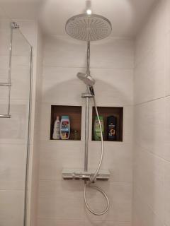 Nahe Airport Ber Adlershof - 9