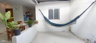 Casa com quartos compartilhados - 1